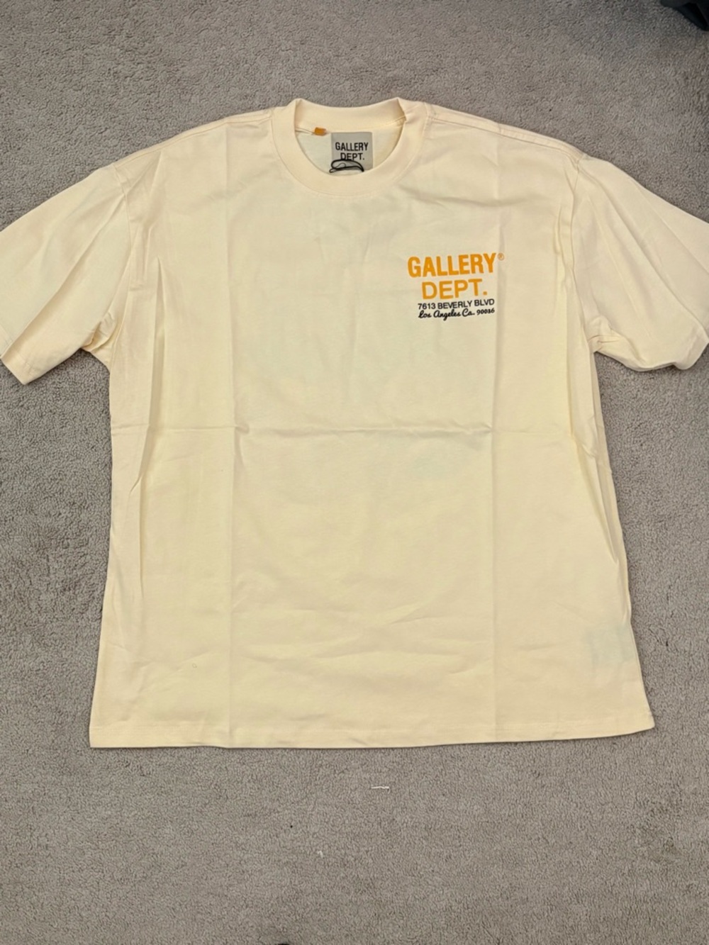 Gallery Dept Cream Short-Sleeve Logo Tee with Yellow Print